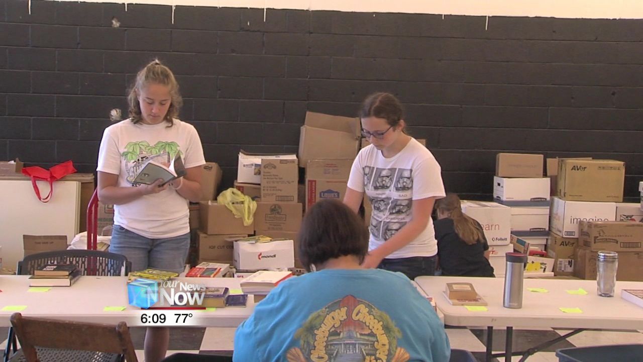 AAUW looking for donation for September Book Sale1.jpg
